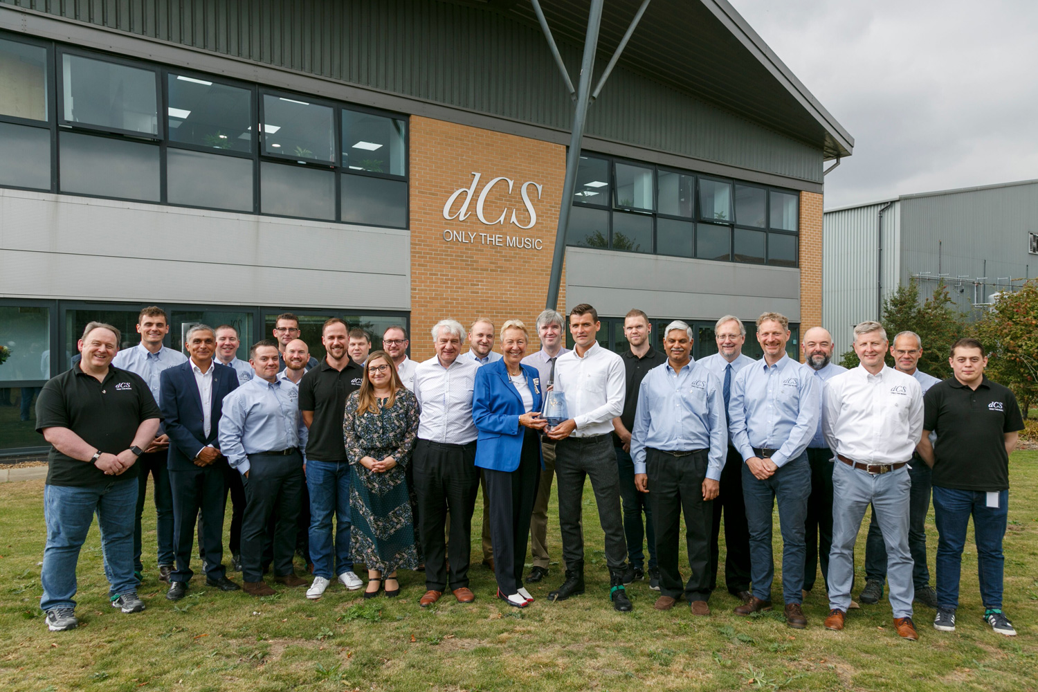 dCS「英国女王賞」受賞